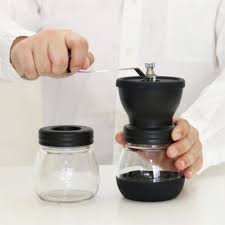portable manual coffee grinder